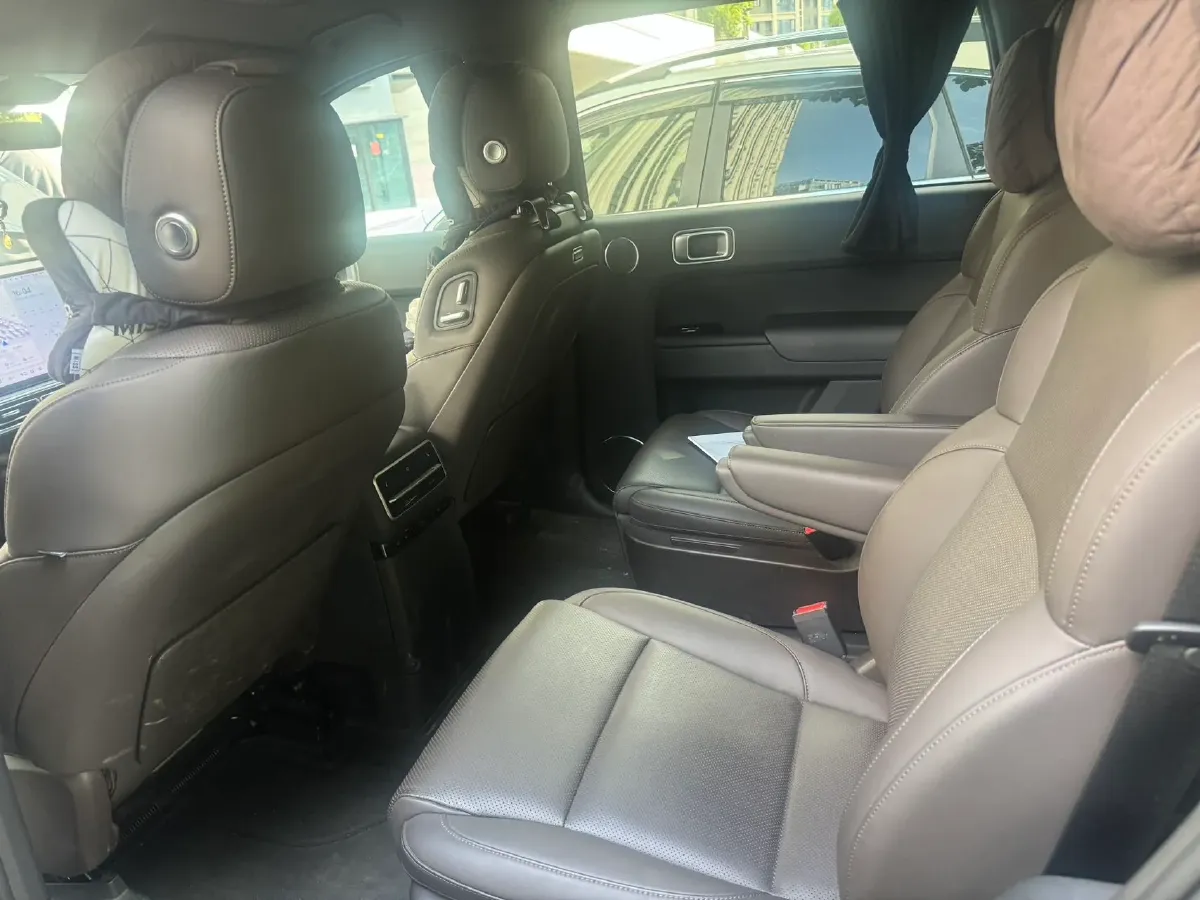 2022 Li L9 Range Extended 154HP REEV 42.6KWH,autocango,china used car exporter,china ev exporter,chinese used car exporter,chinese used ev exporter