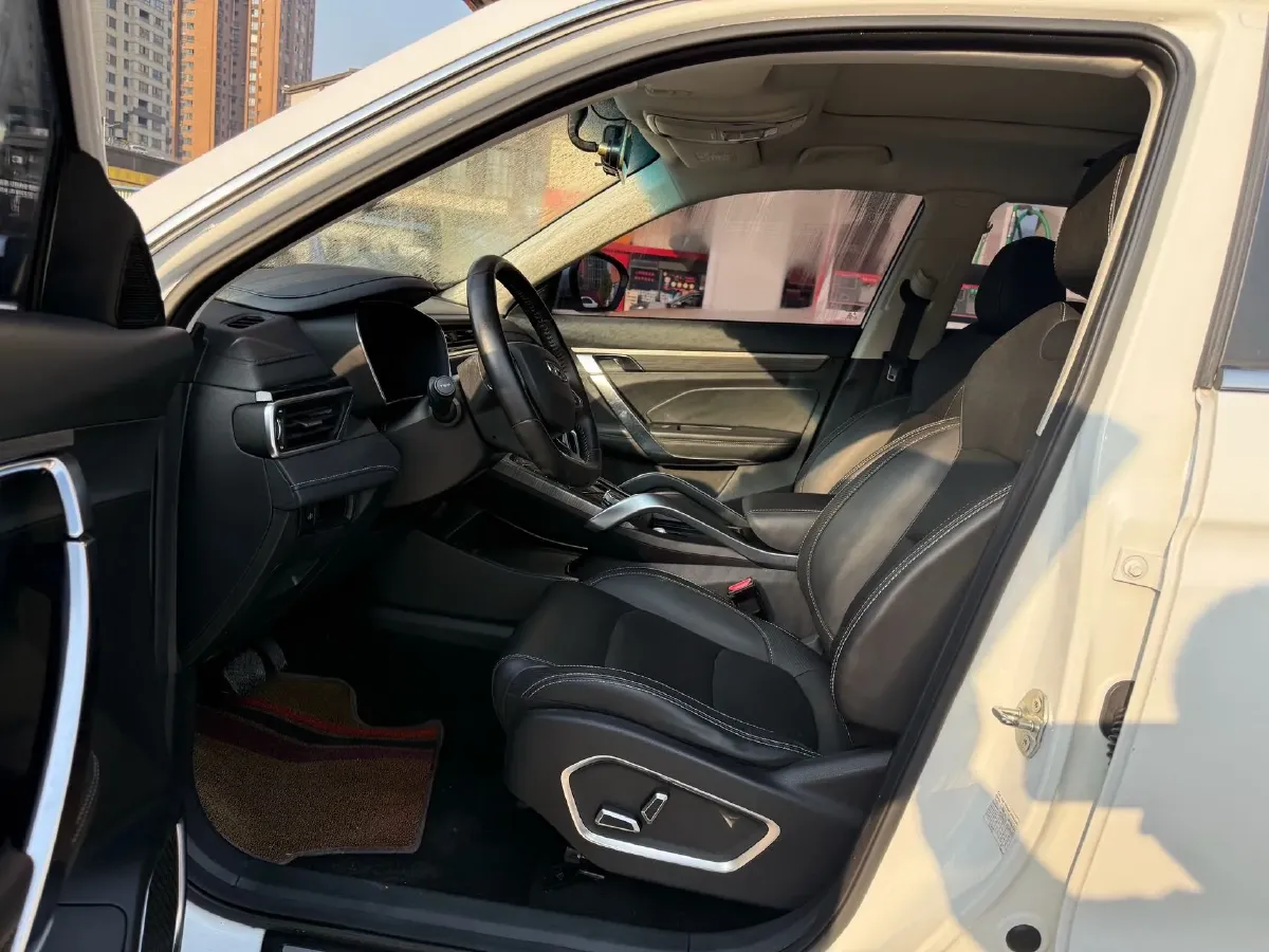 2020 Geely Azkarra 1.8T 184HP L4 7DCT,autocango,china used car exporter,china ev exporter,chinese used car exporter,chinese used ev exporter