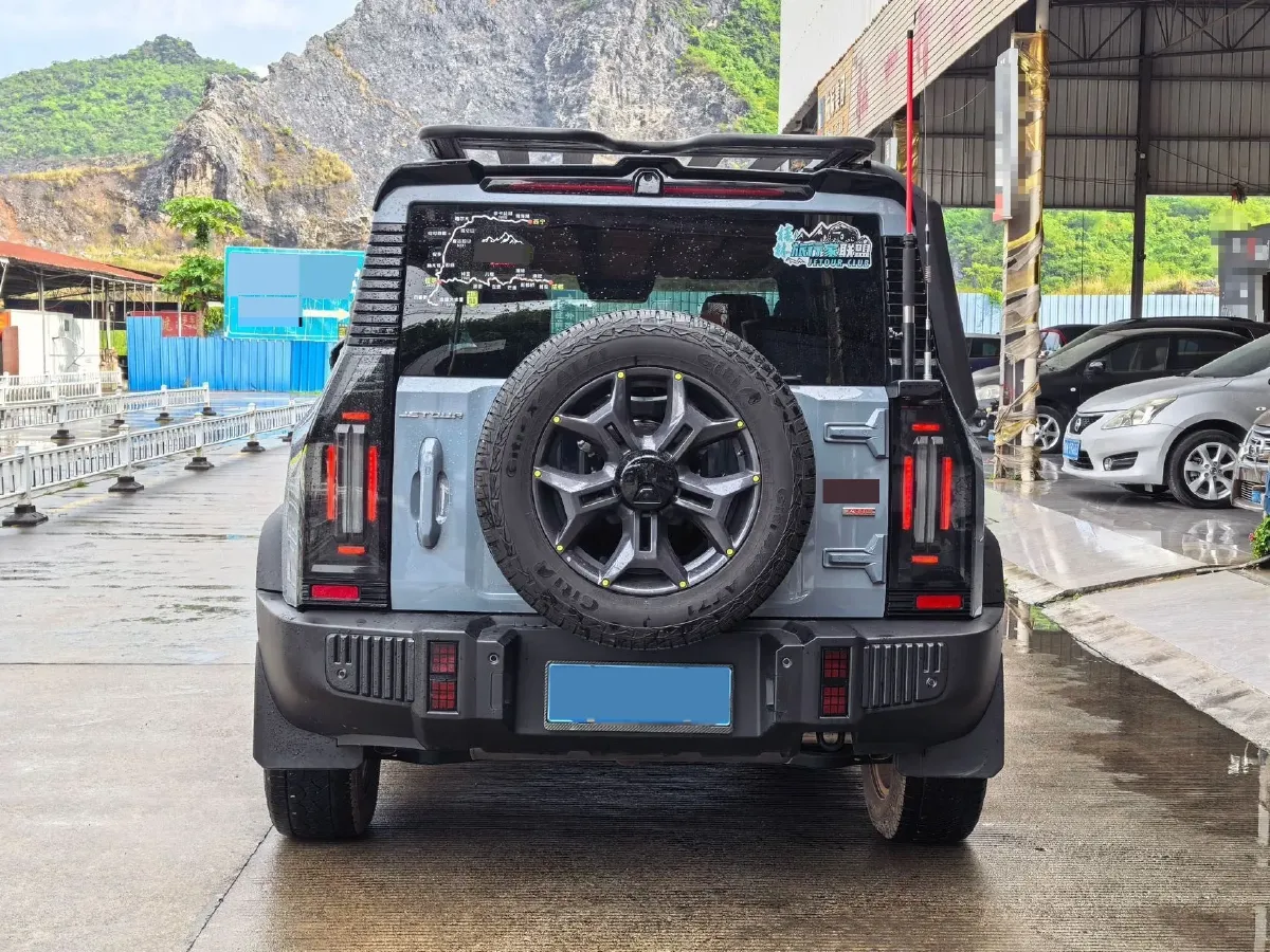 2023 Jetour Traveller 2.0T 254HP L4 7DCT,autocango,china used car exporter,china ev exporter,chinese used car exporter,chinese used ev exporter