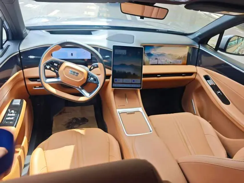 2025 Geely Galaxy L7 1.5L 112HP L4 1DHT PHEV 18.4KWH,autocango,china used car exporter,china ev exporter,chinese used car exporter,chinese used ev exporter