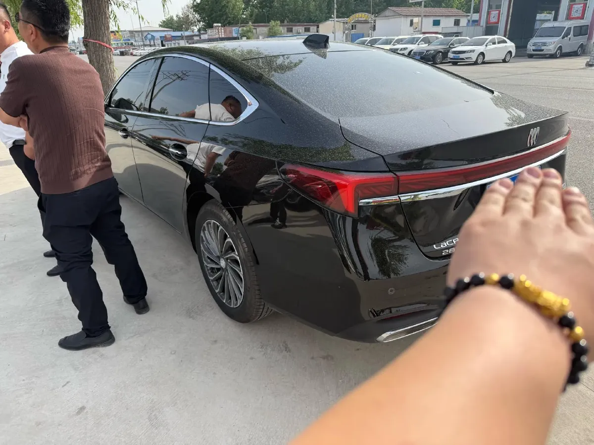 2026 Buick Larcosse 2.0T 237HP L4 9AT,autocango,china used car exporter,china ev exporter,chinese used car exporter,chinese used ev exporter