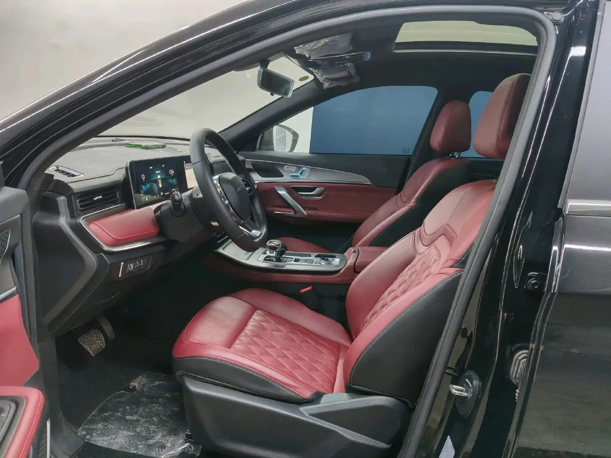 2024 Jetour X70 Plus 1.5T 156HP L4 6DCT,autocango,china used car exporter,china ev exporter,chinese used car exporter,chinese used ev exporter