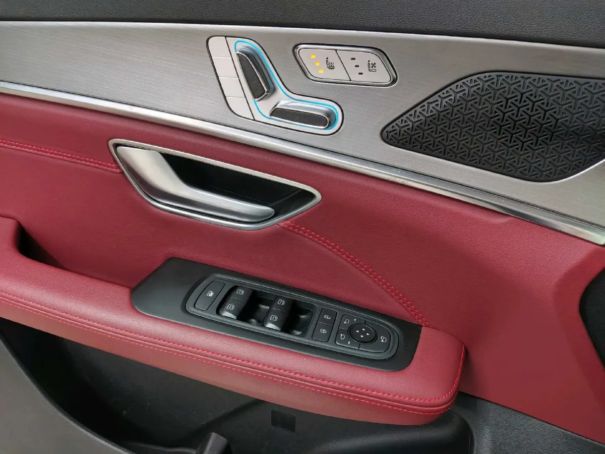 2024 Jetour X70 Plus 1.5T 156HP L4 6DCT,autocango,china used car exporter,china ev exporter,chinese used car exporter,chinese used ev exporter