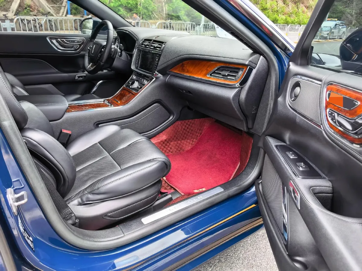 2019 Mercedes-Benz C Class 1.5T 184HP L4 9AT,autocango,china used car exporter,china ev exporter,chinese used car exporter,chinese used ev exporter