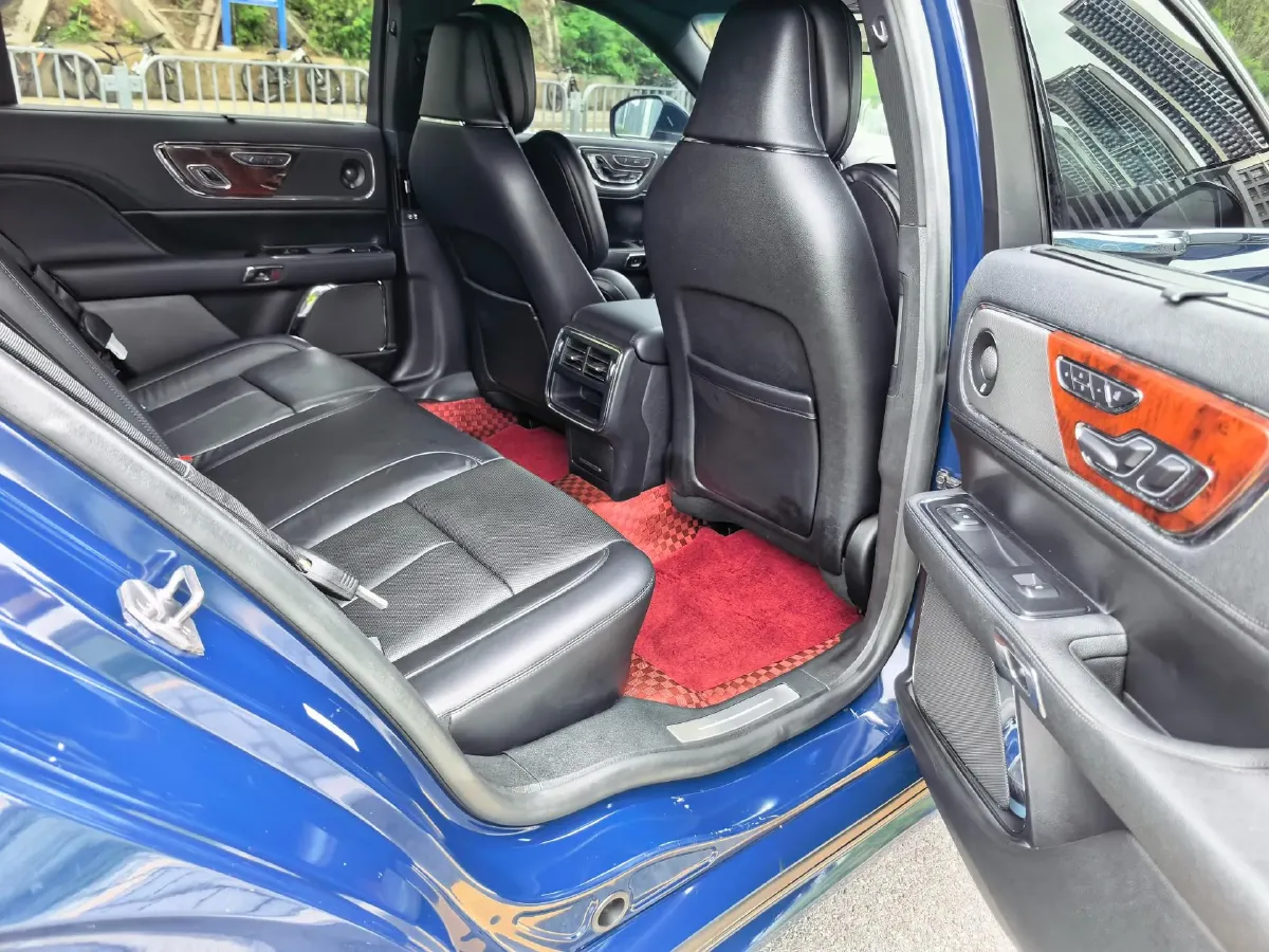 2019 Mercedes-Benz C Class 1.5T 184HP L4 9AT,autocango,china used car exporter,china ev exporter,chinese used car exporter,chinese used ev exporter