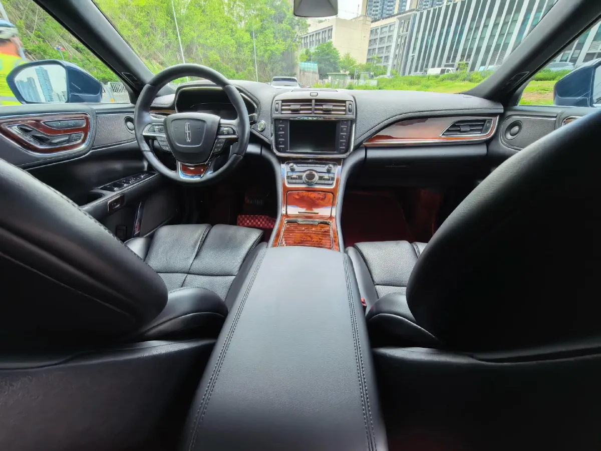 2019 Mercedes-Benz C Class 1.5T 184HP L4 9AT,autocango,china used car exporter,china ev exporter,chinese used car exporter,chinese used ev exporter