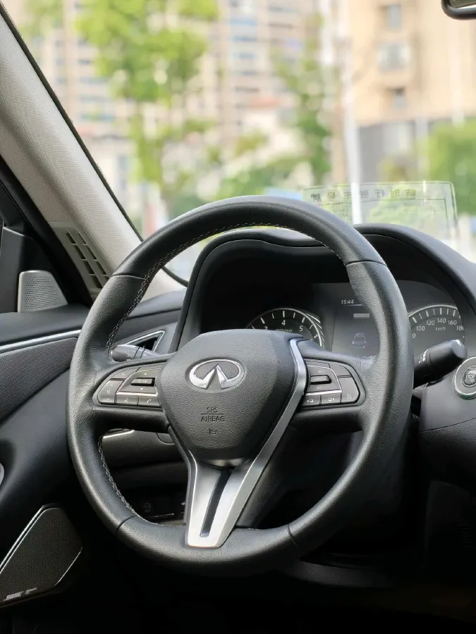 2018 Jeep Grand Commander 2.0T 265HP L4 9AT,autocango,china used car exporter,china ev exporter,chinese used car exporter,chinese used ev exporter