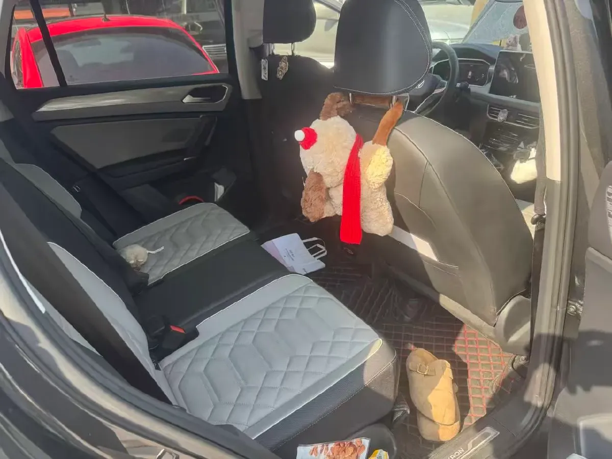 2023 Volkswagen Tayron 2.0T 220HP L4 7DCT,autocango,china used car exporter,china ev exporter,chinese used car exporter,chinese used ev exporter