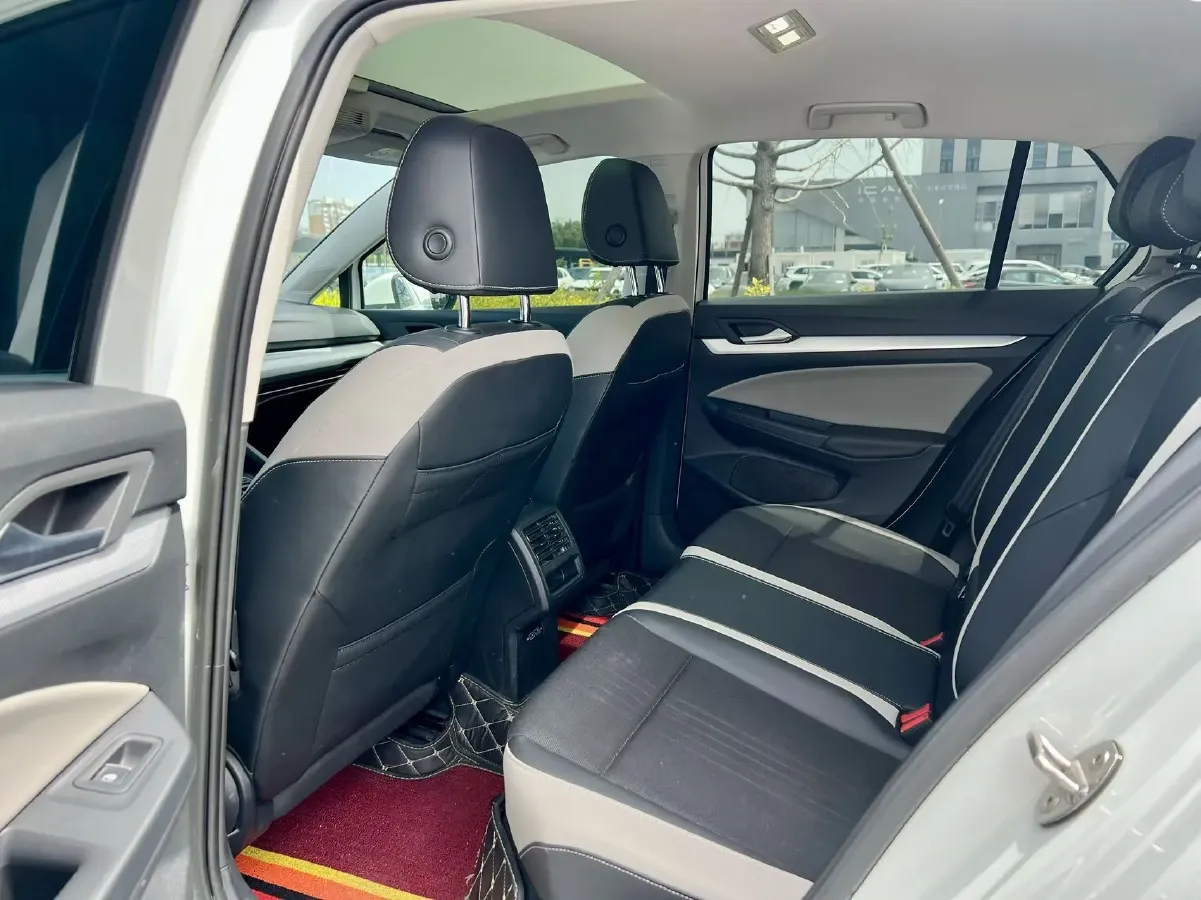 2021 Volkswagen Golf 1.4T 150HP L4 7DCT,autocango,china used car exporter,china ev exporter,chinese used car exporter,chinese used ev exporter