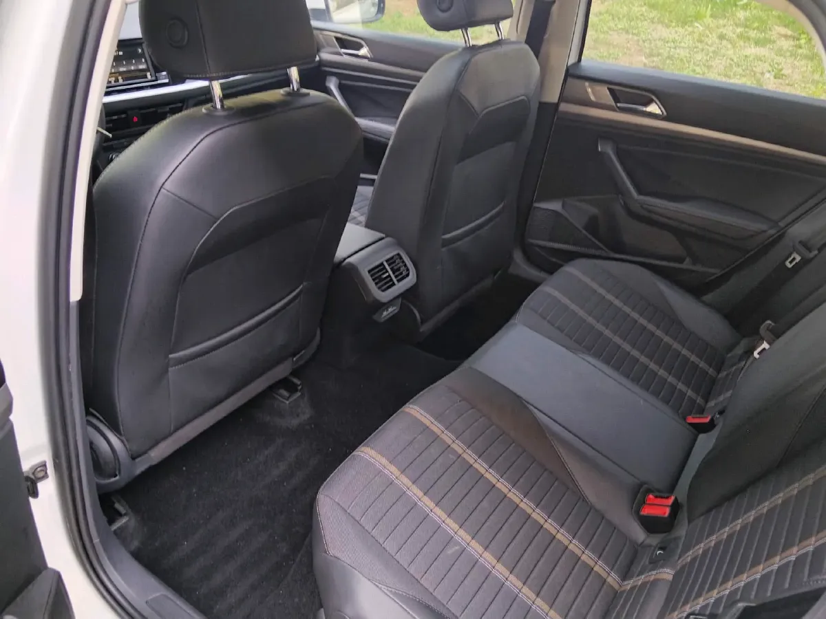 2019 Volkswagen Lavida 1.5L 116HP L4 6AT,autocango,china used car exporter,china ev exporter,chinese used car exporter,chinese used ev exporter