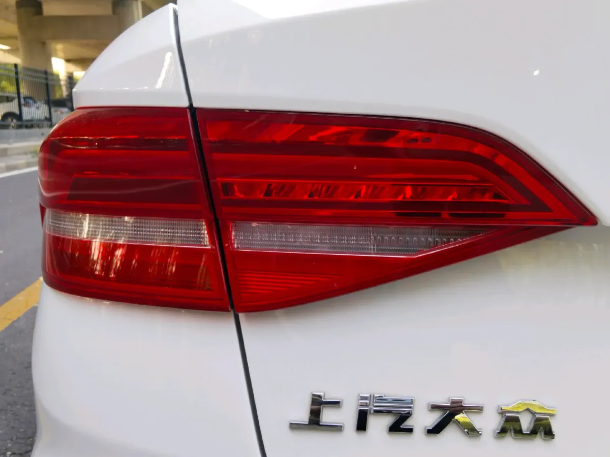 2019 Volkswagen Lavida 1.5L 116HP L4 6AT,autocango,china used car exporter,china ev exporter,chinese used car exporter,chinese used ev exporter
