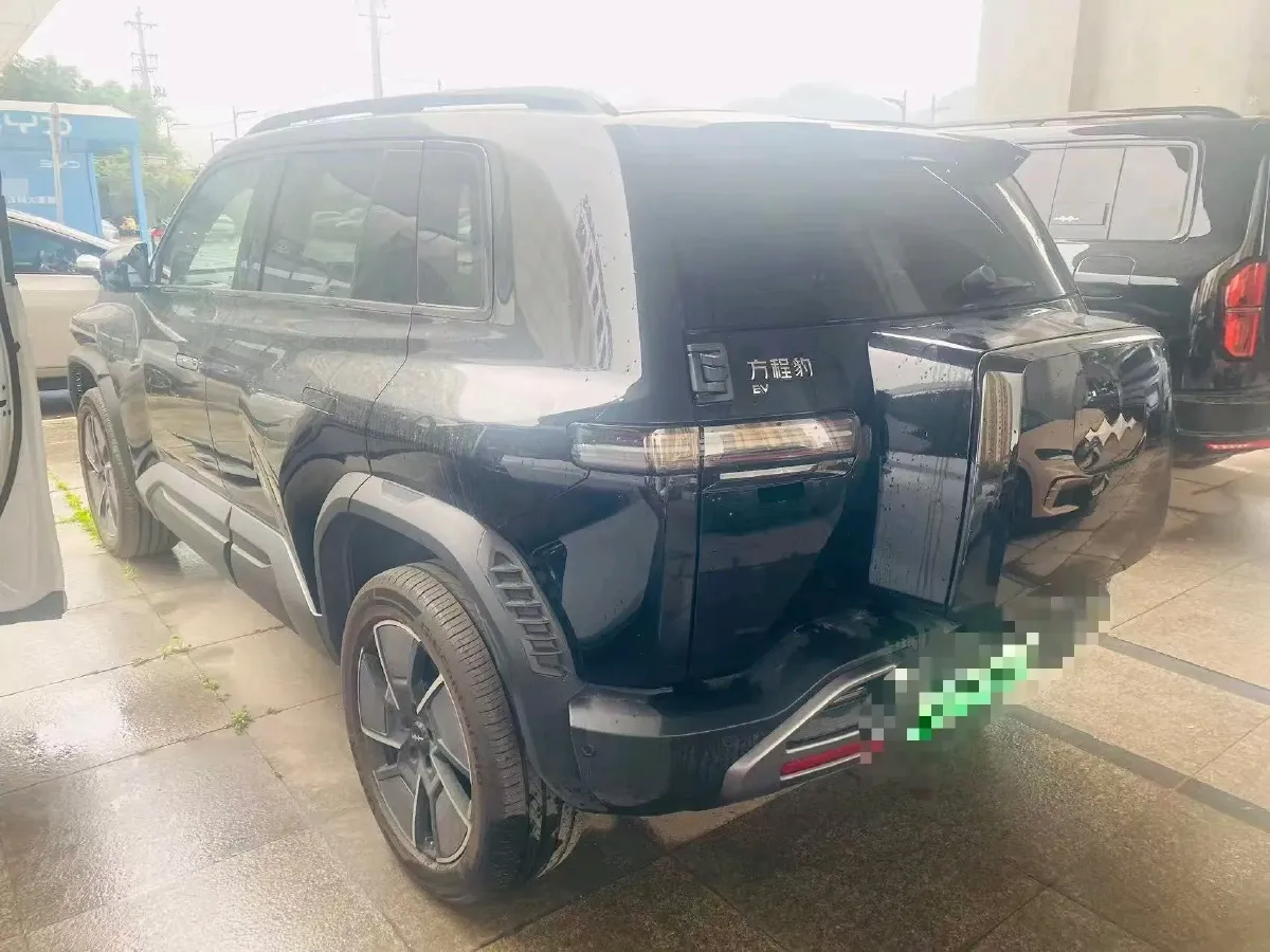 2025 FangChengBao Tai 3 BEV,autocango,china used car exporter,china ev exporter,chinese used car exporter,chinese used ev exporter