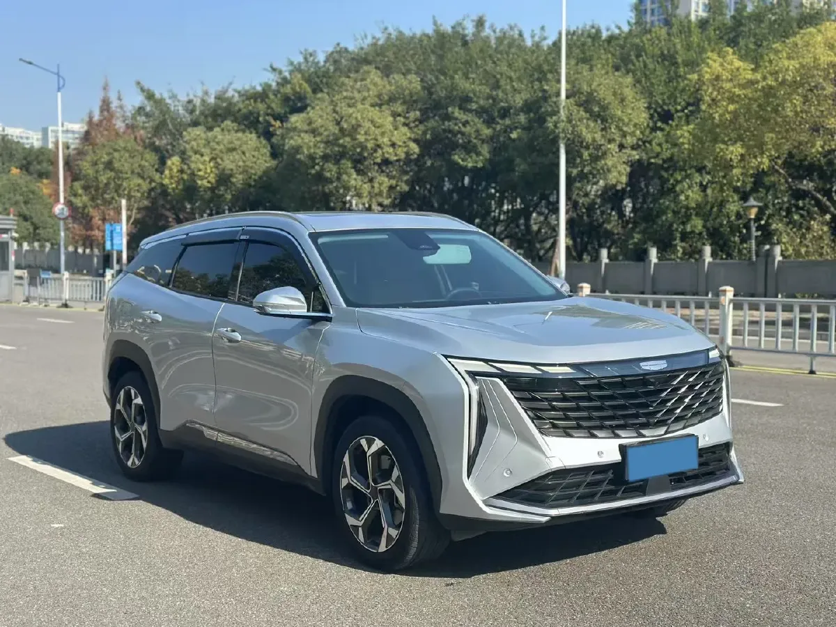 2023 Geely StarRay 1.5T 181HP L4 7DCT,autocango,china used car exporter,china ev exporter,chinese used car exporter,chinese used ev exporter