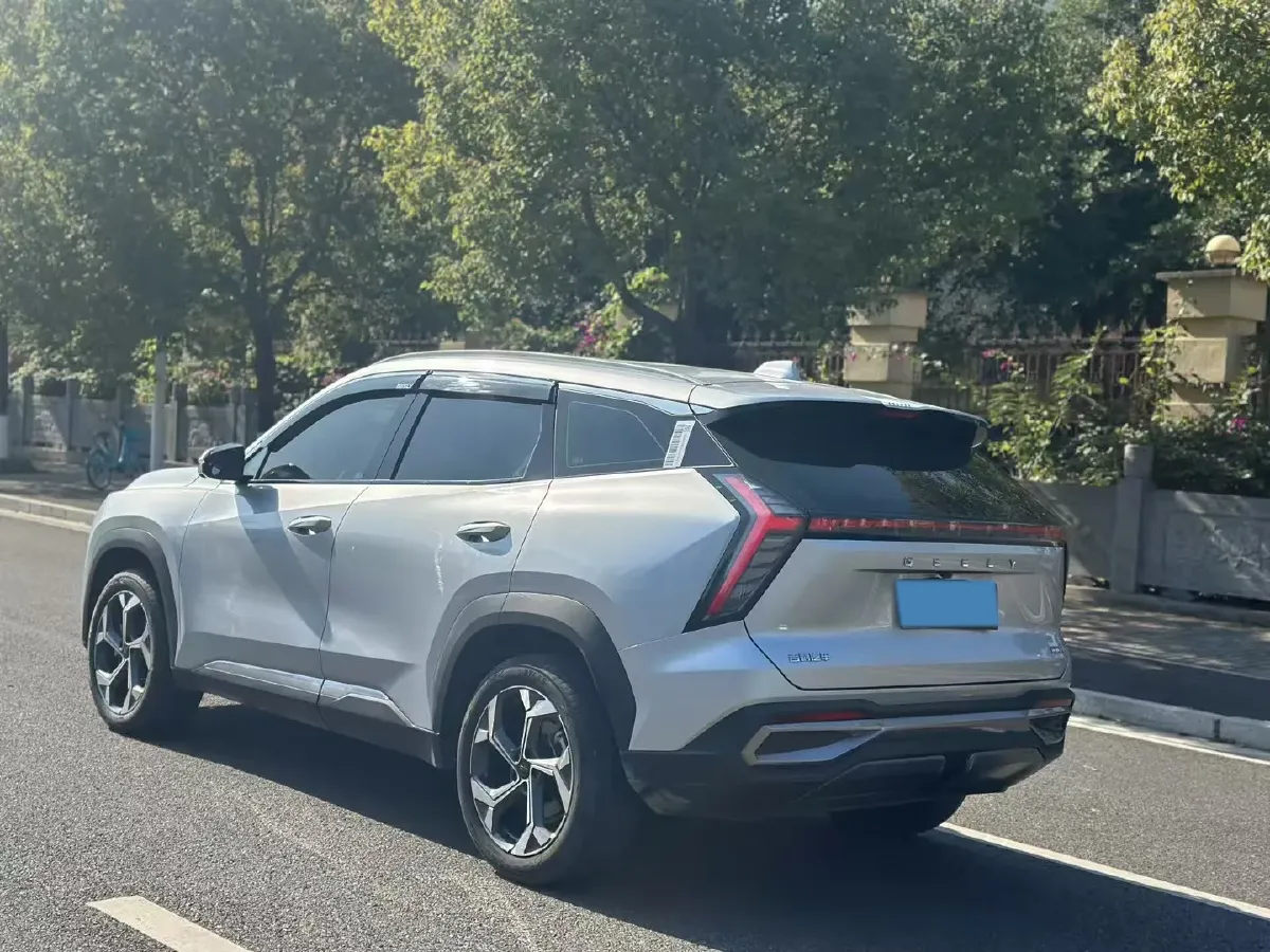 2023 Geely StarRay 1.5T 181HP L4 7DCT,autocango,china used car exporter,china ev exporter,chinese used car exporter,chinese used ev exporter