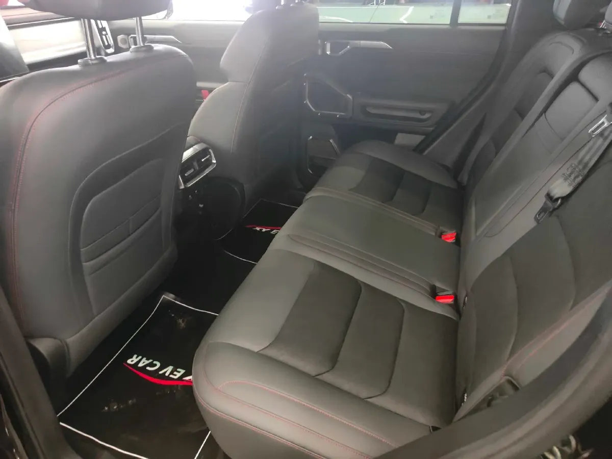 2024 Jetour ShanHai TravellerC-DM 1.5T 156HP L4 3DHT PHEV 43.24KWH,autocango,china used car exporter,china ev exporter,chinese used car exporter,chinese used ev exporter