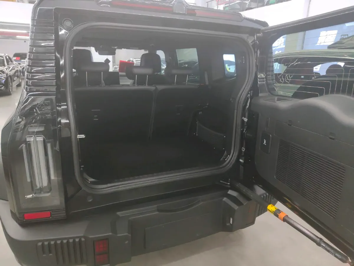 2024 Jetour ShanHai TravellerC-DM 1.5T 156HP L4 3DHT PHEV 43.24KWH,autocango,china used car exporter,china ev exporter,chinese used car exporter,chinese used ev exporter