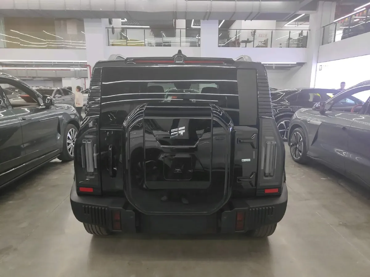 2024 Jetour ShanHai TravellerC-DM 1.5T 156HP L4 3DHT PHEV 43.24KWH,autocango,china used car exporter,china ev exporter,chinese used car exporter,chinese used ev exporter