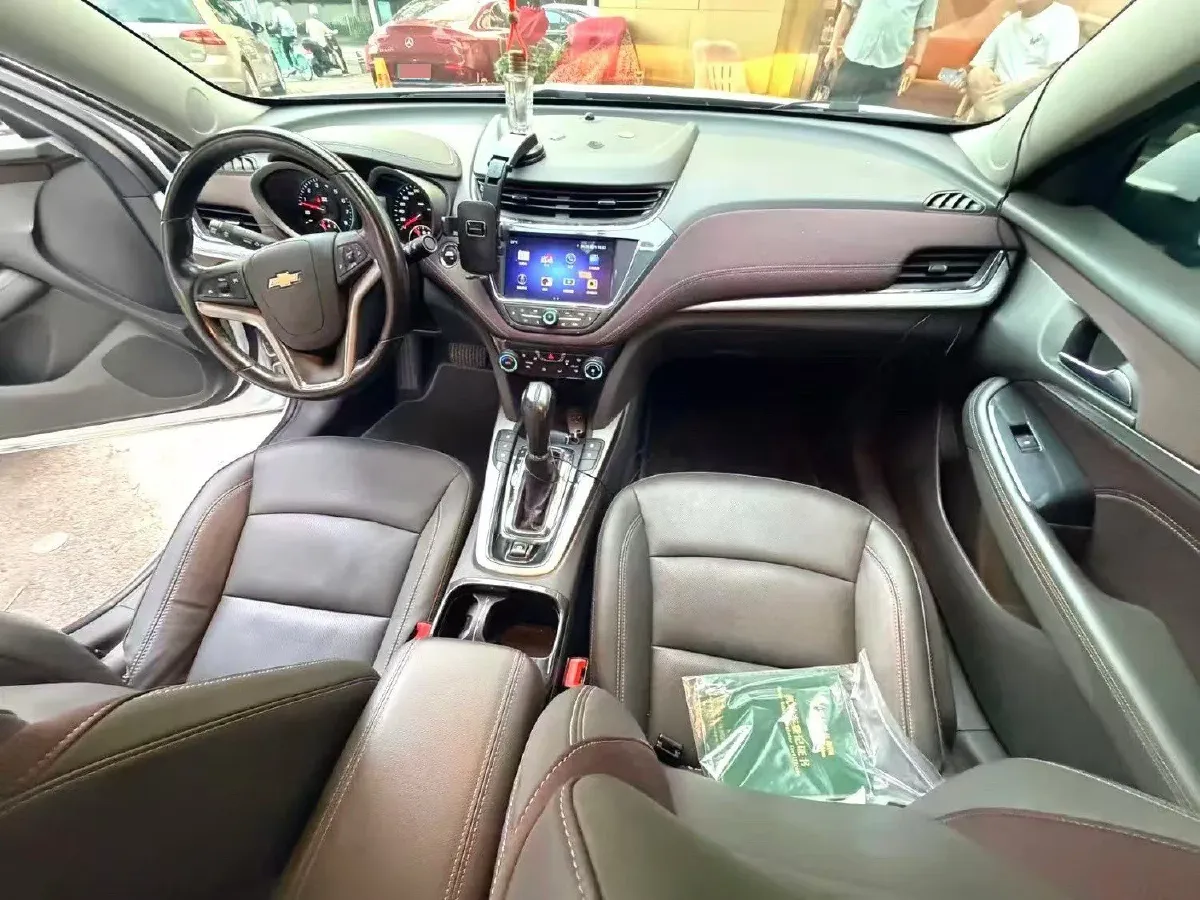 2018 Chevrolet Malibu 1.5T 170HP L4 6AT,autocango,china used car exporter,china ev exporter,chinese used car exporter,chinese used ev exporter