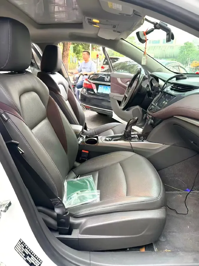 2018 Chevrolet Malibu 1.5T 170HP L4 6AT,autocango,china used car exporter,china ev exporter,chinese used car exporter,chinese used ev exporter