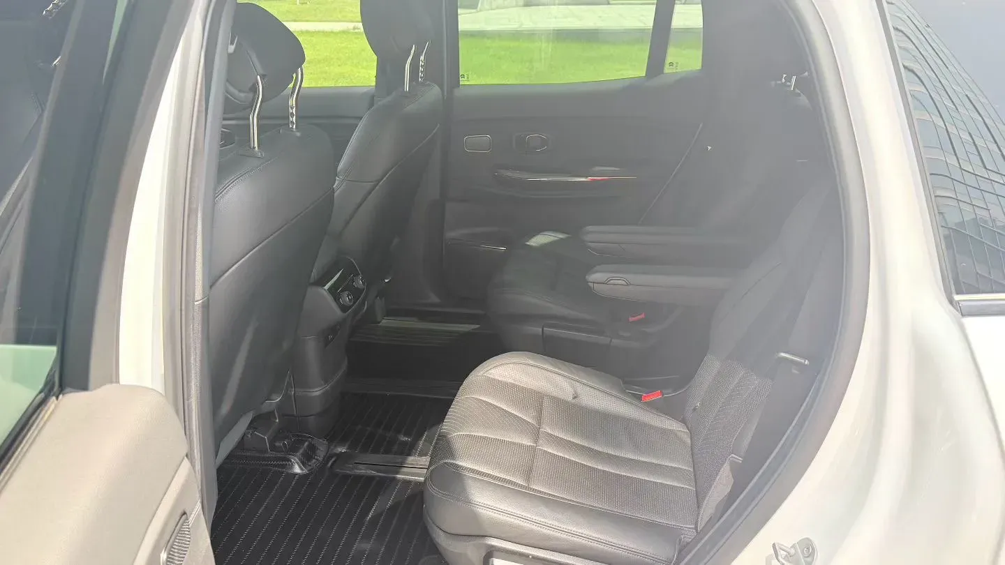 2020 NIO ES8 BEV 100KWH,autocango,china used car exporter,china ev exporter,chinese used car exporter,chinese used ev exporter