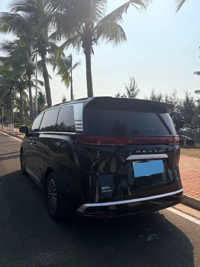 2022 Mercedes-Benz GLC Class 2.0T 197HP L4 9AT,autocango,china used car exporter,china ev exporter,chinese used car exporter,chinese used ev exporter