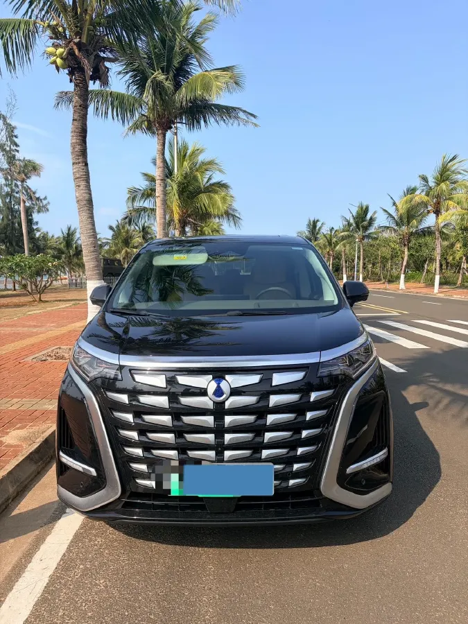 2022 Mercedes-Benz GLC Class 2.0T 197HP L4 9AT,autocango,china used car exporter,china ev exporter,chinese used car exporter,chinese used ev exporter