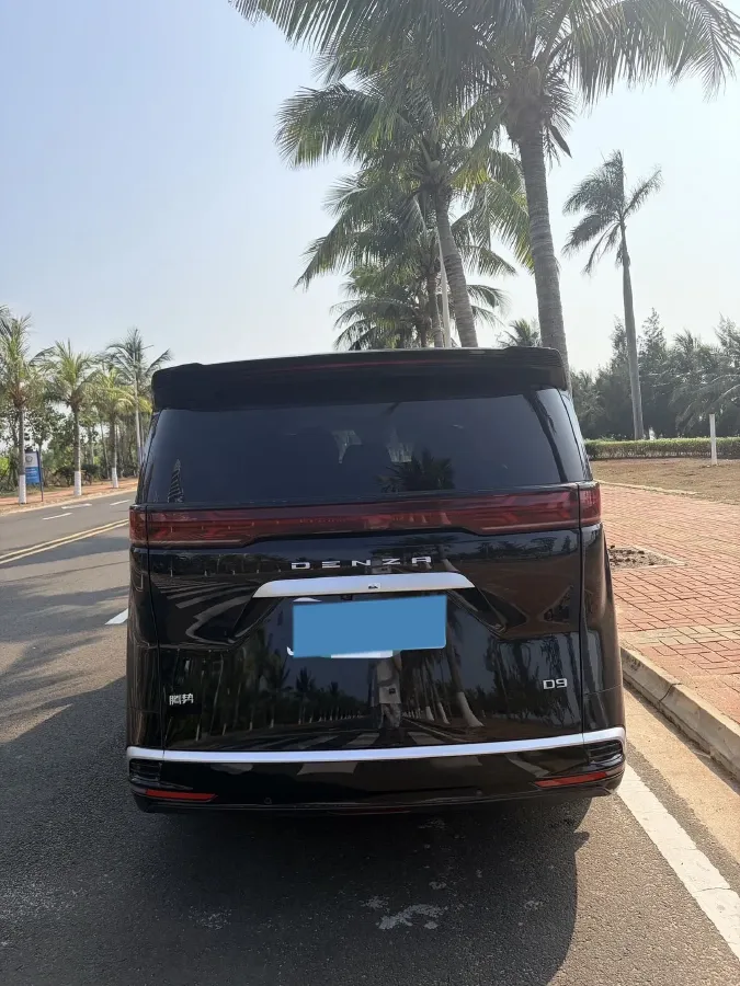 2022 Mercedes-Benz GLC Class 2.0T 197HP L4 9AT,autocango,china used car exporter,china ev exporter,chinese used car exporter,chinese used ev exporter