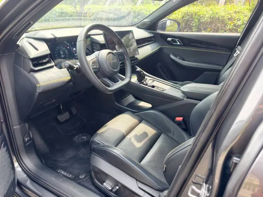 2023 LYNK&CO 03 2.0T 254HP L4 7DCT,autocango,china used car exporter,china ev exporter,chinese used car exporter,chinese used ev exporter