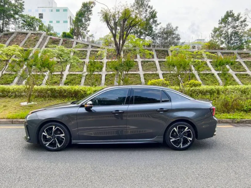 2023 LYNK&CO 03 2.0T 254HP L4 7DCT,autocango,china used car exporter,china ev exporter,chinese used car exporter,chinese used ev exporter