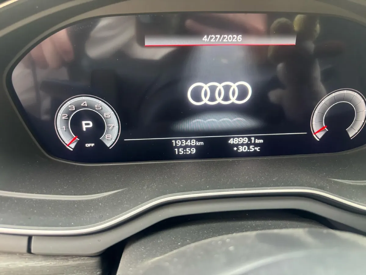 2022 Audi A4L 2.0T 190HP L4 7DCT,autocango,china used car exporter,china ev exporter,chinese used car exporter,chinese used ev exporter