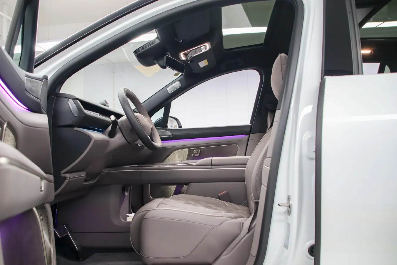 2026 NIO ES8 BEV,autocango,china used car exporter,china ev exporter,chinese used car exporter,chinese used ev exporter