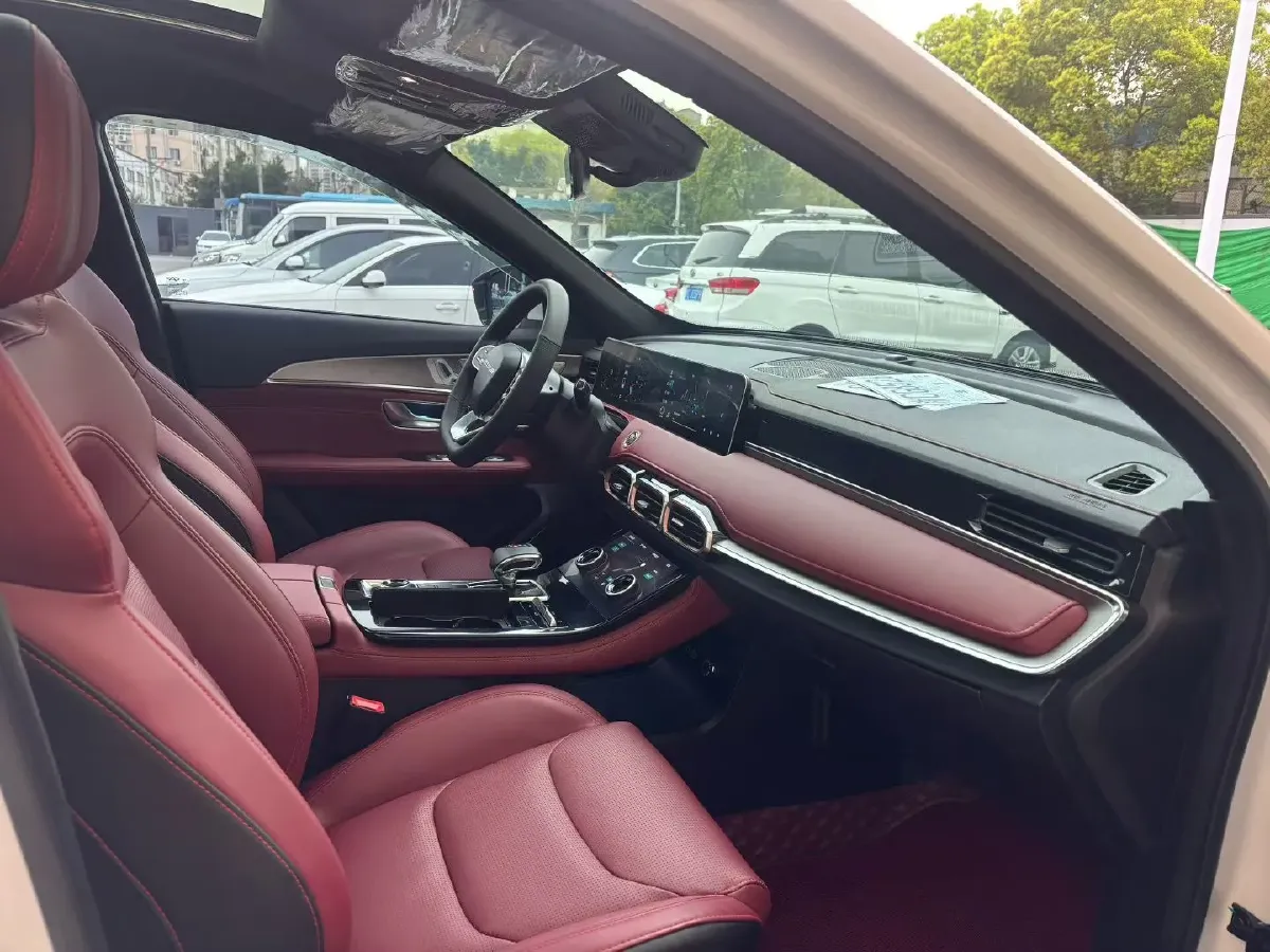 2021 Haval H6 2.0T 224HP L4 7DCT,autocango,china used car exporter,china ev exporter,chinese used car exporter,chinese used ev exporter