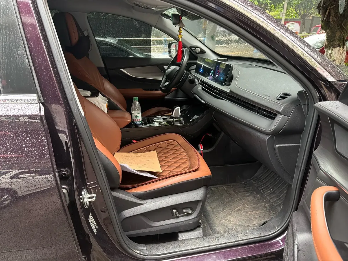 2022 Volkswagen T-Cross 1.5L 113HP L4 6AT,autocango,china used car exporter,china ev exporter,chinese used car exporter,chinese used ev exporter