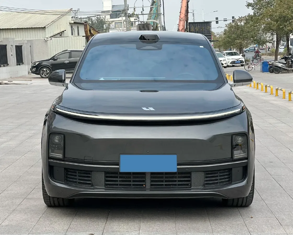2022 Li L9 Range Extended 154HP REEV 42.6KWH,autocango,china used car exporter,china ev exporter,chinese used car exporter,chinese used ev exporter
