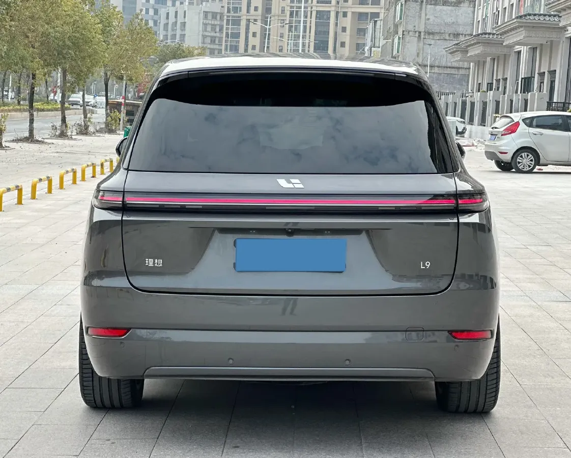 2022 Li L9 Range Extended 154HP REEV 42.6KWH,autocango,china used car exporter,china ev exporter,chinese used car exporter,chinese used ev exporter