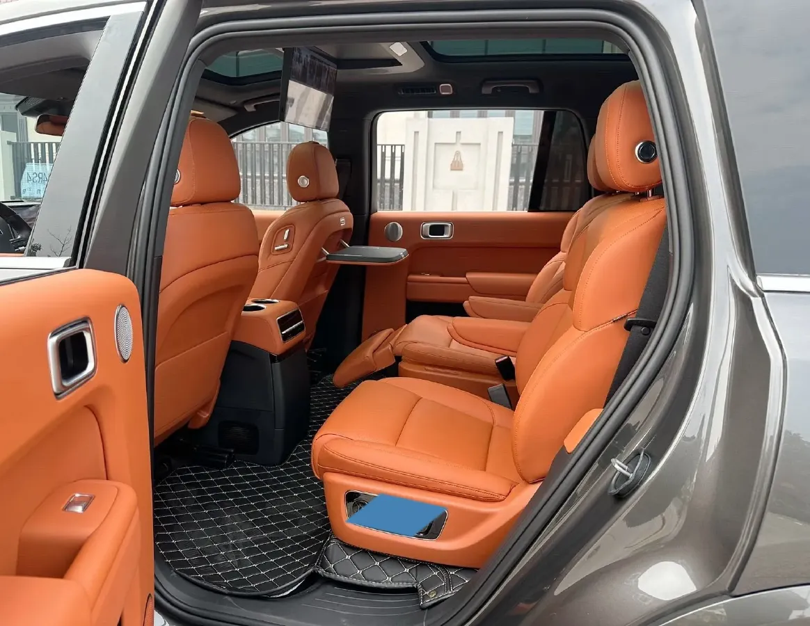 2022 Li L9 Range Extended 154HP REEV 42.6KWH,autocango,china used car exporter,china ev exporter,chinese used car exporter,chinese used ev exporter