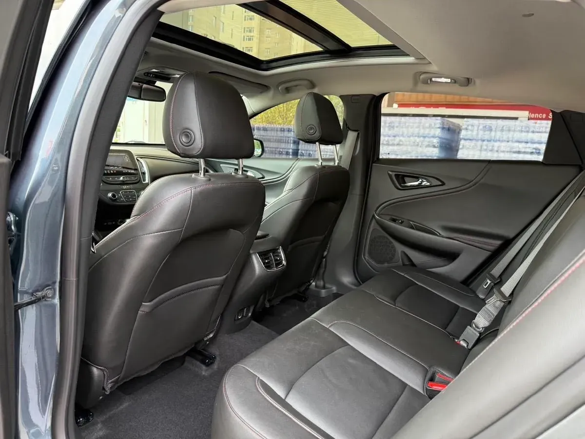 2019 Chevrolet Malibu XL 2.0T 241HP L4 9AT,autocango,china used car exporter,china ev exporter,chinese used car exporter,chinese used ev exporter