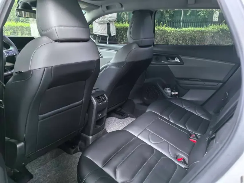 2022 Citroen C5 X 1.6T 175HP L4 8AT,autocango,china used car exporter,china ev exporter,chinese used car exporter,chinese used ev exporter