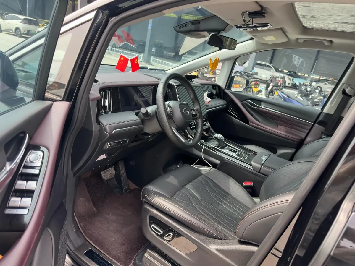 2023 GAC Trumpchi M8 2.0T 252HP L4 8AT,autocango,china used car exporter,china ev exporter,chinese used car exporter,chinese used ev exporter