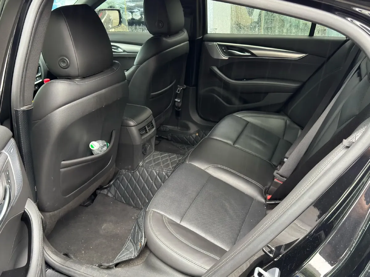 2023 Cadillac CT5 2.0T 237HP L4 10AT,autocango,china used car exporter,china ev exporter,chinese used car exporter,chinese used ev exporter