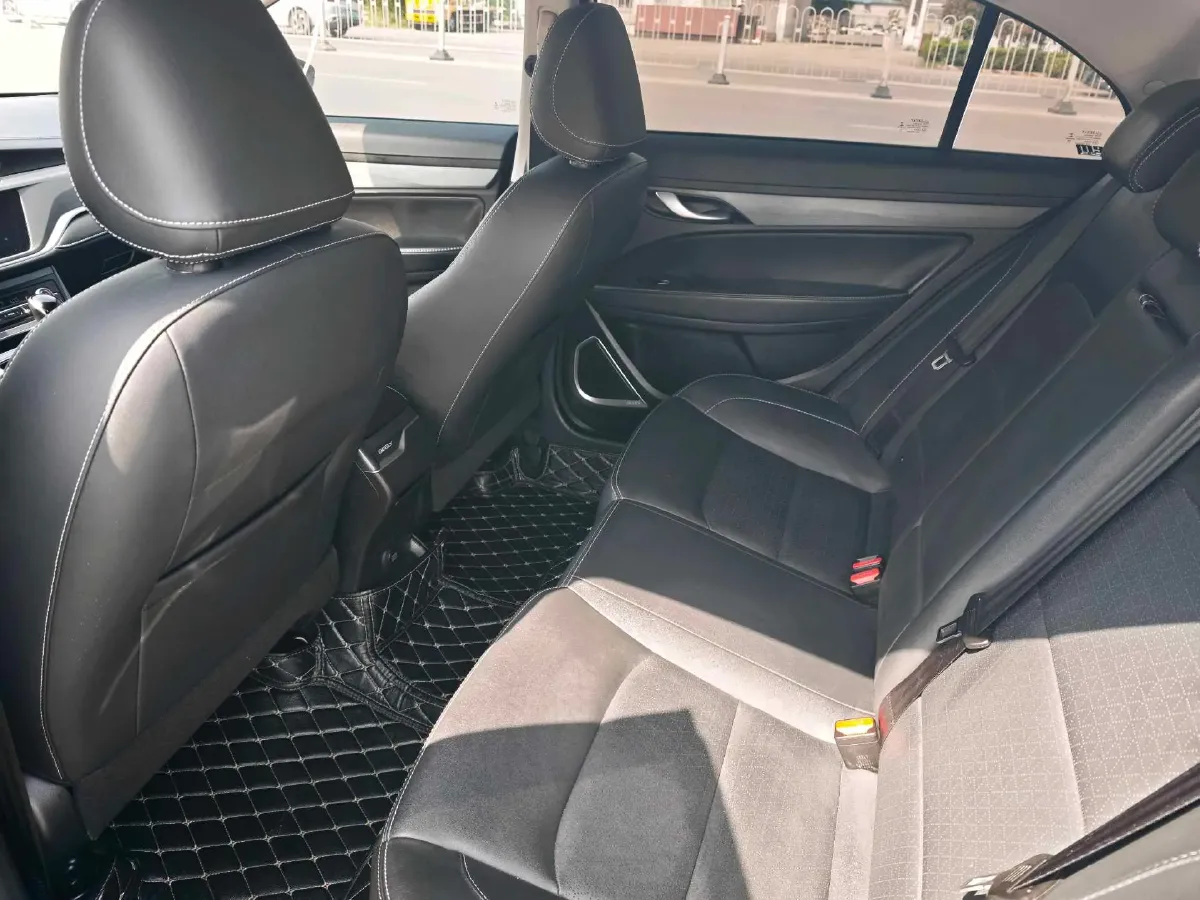 2021 Geely Emgrand 1.5L 109HP L4 CVT,autocango,china used car exporter,china ev exporter,chinese used car exporter,chinese used ev exporter