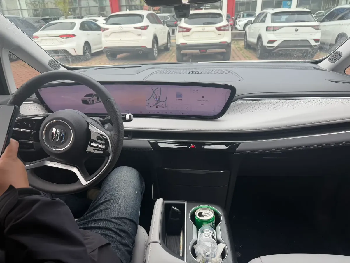 2025 Buick GL8 2.0T 237HP L4 9AT,autocango,china used car exporter,china ev exporter,chinese used car exporter,chinese used ev exporter