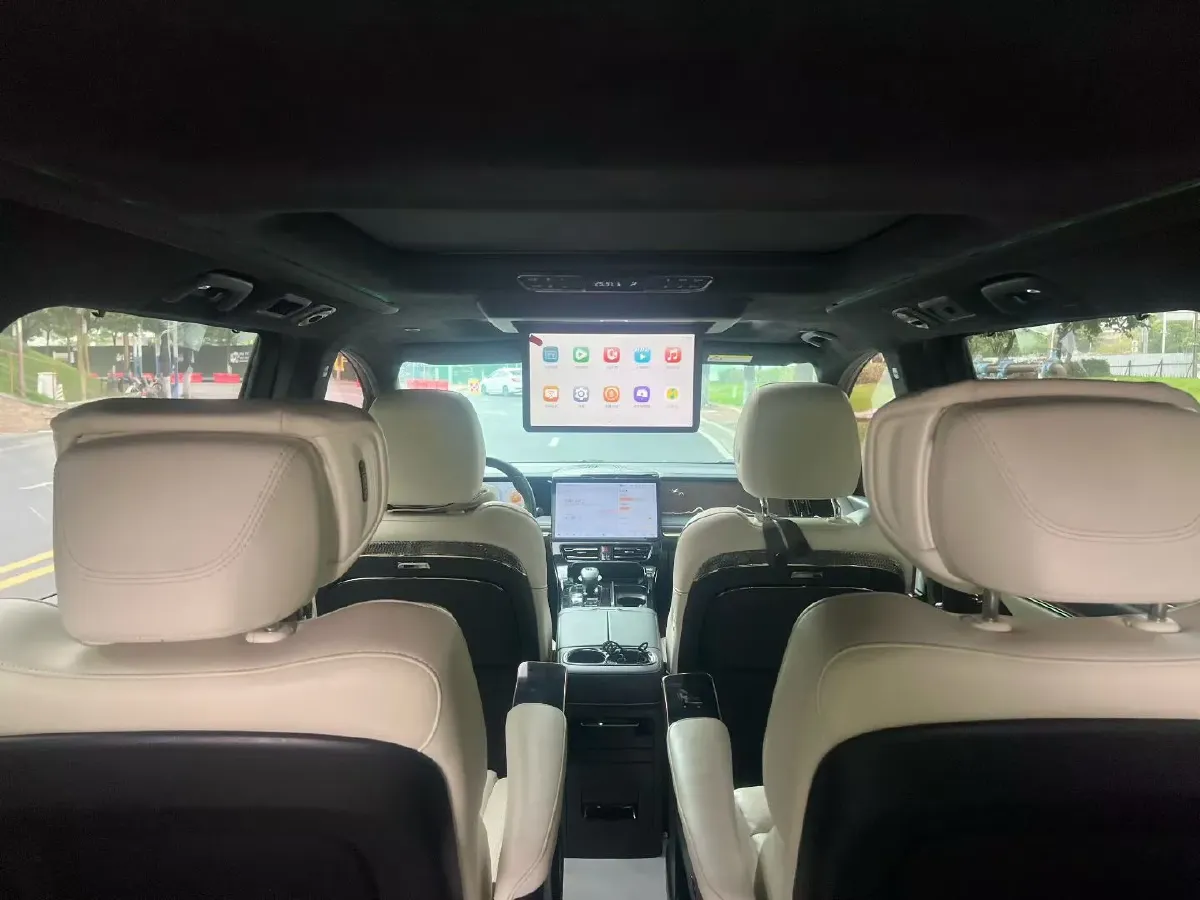 2023 GAC Trumpchi M8 2.0T 190HP L4 E-CVT Hybrid,autocango,china used car exporter,china ev exporter,chinese used car exporter,chinese used ev exporter