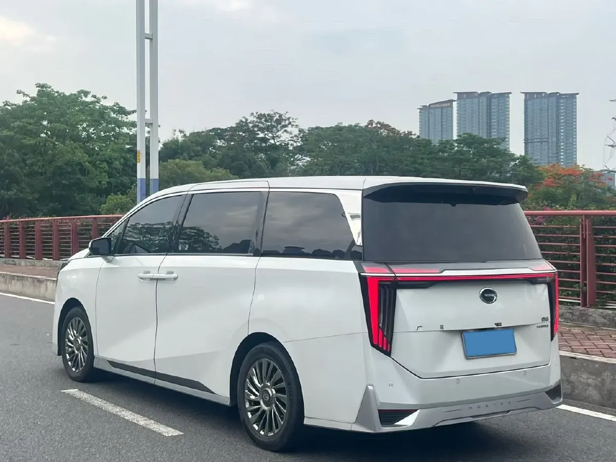 2023 GAC Trumpchi M8 2.0T 190HP L4 E-CVT Hybrid,autocango,china used car exporter,china ev exporter,chinese used car exporter,chinese used ev exporter
