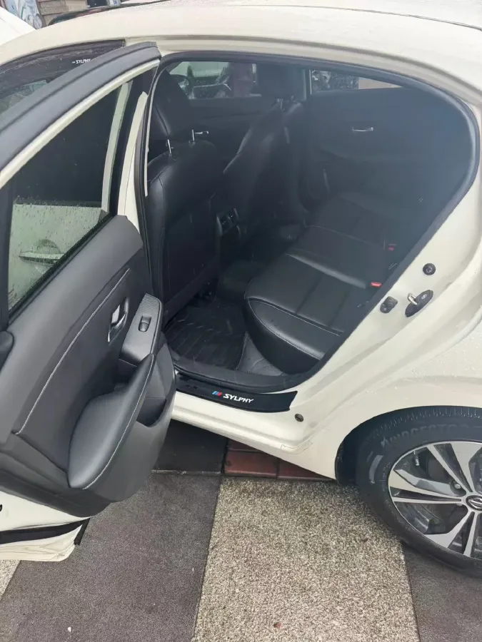 2021 Nissan Sylphy 1.6L 135HP L4 CVT,autocango,china used car exporter,china ev exporter,chinese used car exporter,chinese used ev exporter