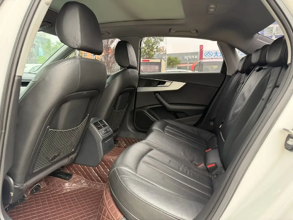 2019 Lexus UX 2.0L 146HP L4 E-CVT Hybrid,autocango,china used car exporter,china ev exporter,chinese used car exporter,chinese used ev exporter