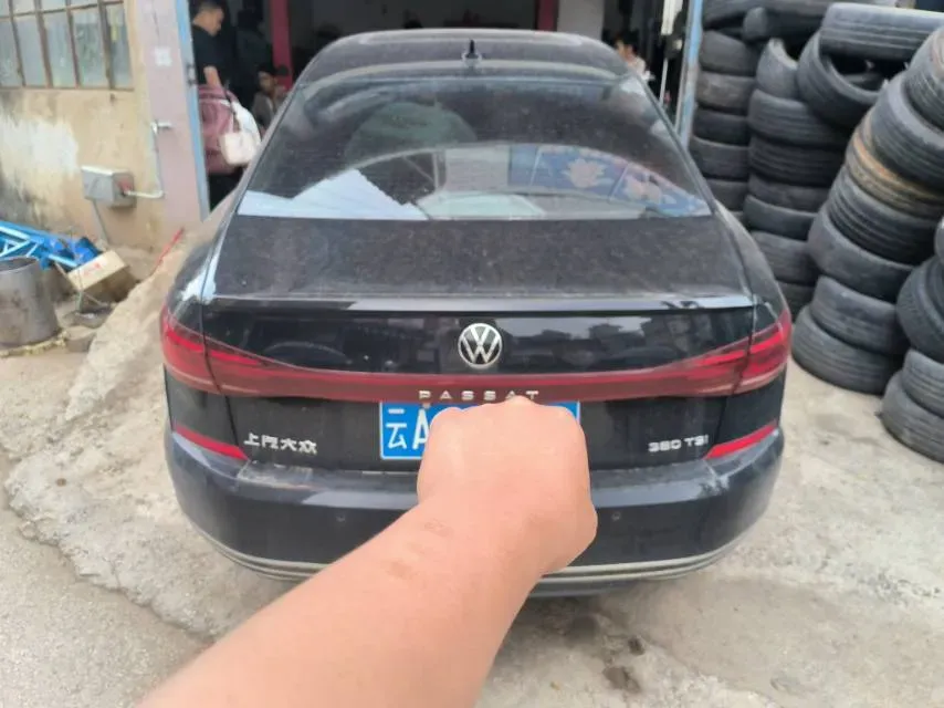 2024 Volkswagen Passat 2.0T 220HP L4 7DCT,autocango,china used car exporter,china ev exporter,chinese used car exporter,chinese used ev exporter