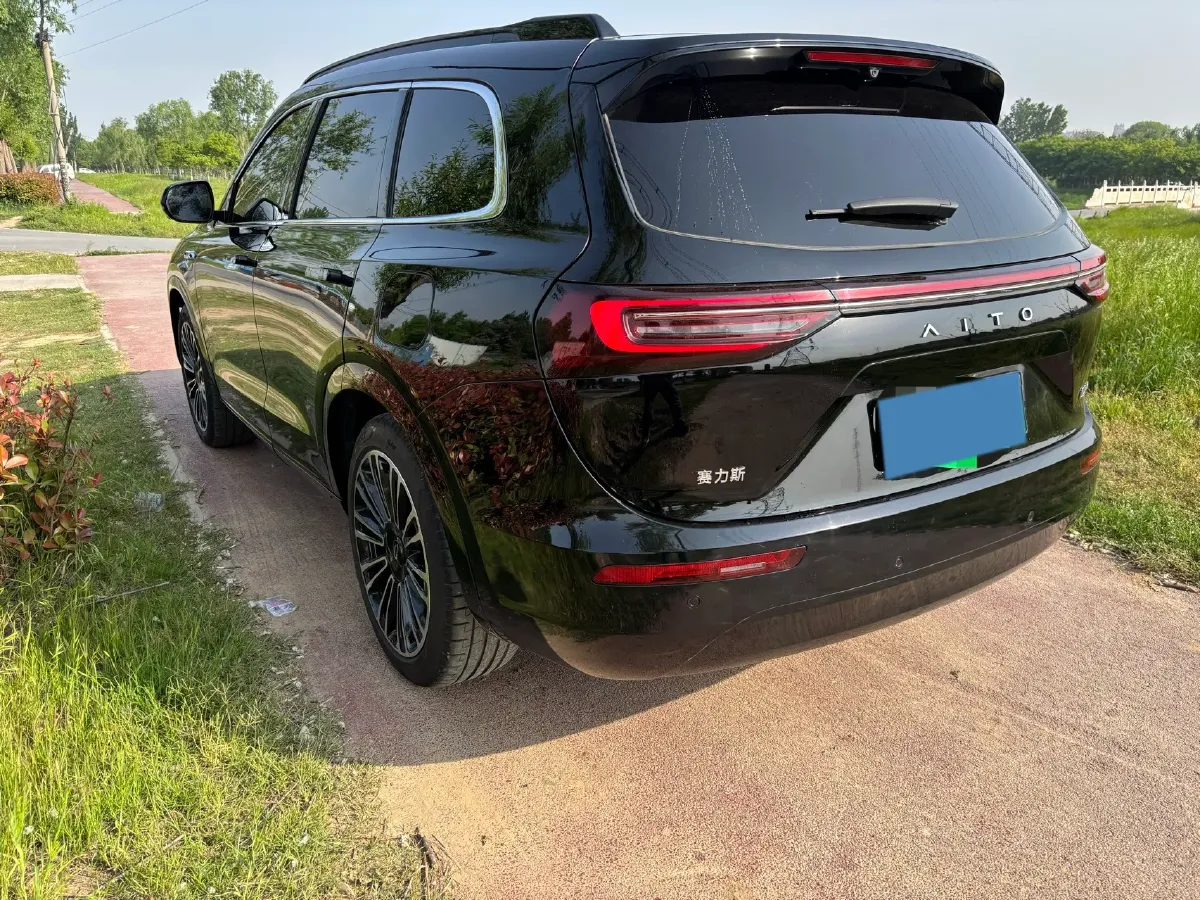 2024 AITO AITO M7 1.5T 152HP L4 REEV 42KWH,autocango,china used car exporter,china ev exporter,chinese used car exporter,chinese used ev exporter