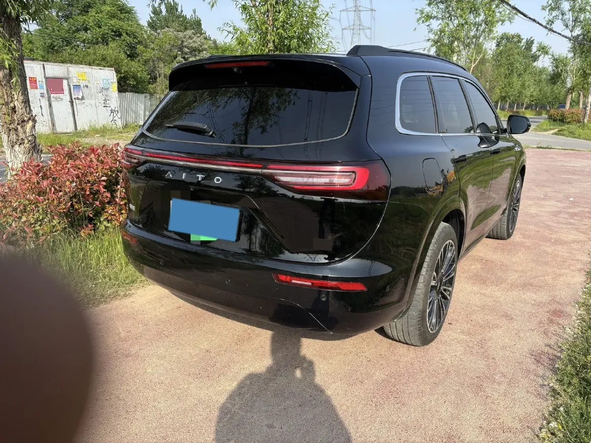 2024 AITO AITO M7 1.5T 152HP L4 REEV 42KWH,autocango,china used car exporter,china ev exporter,chinese used car exporter,chinese used ev exporter