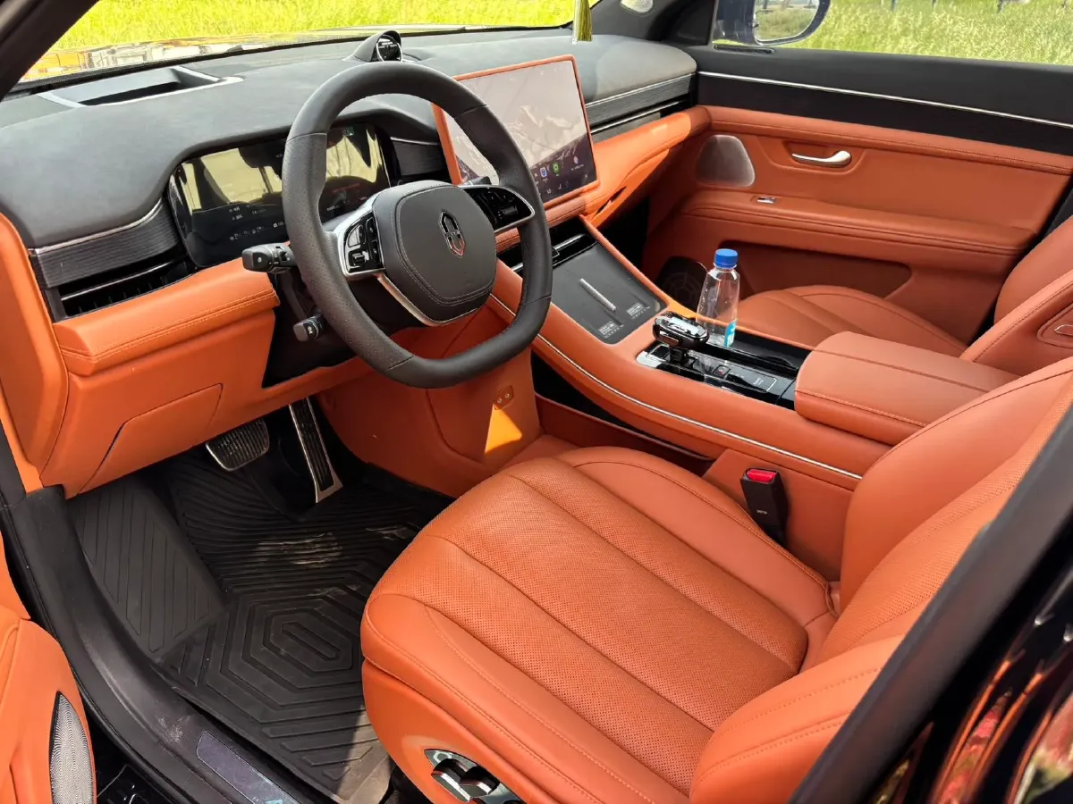 2024 AITO AITO M7 1.5T 152HP L4 REEV 42KWH,autocango,china used car exporter,china ev exporter,chinese used car exporter,chinese used ev exporter